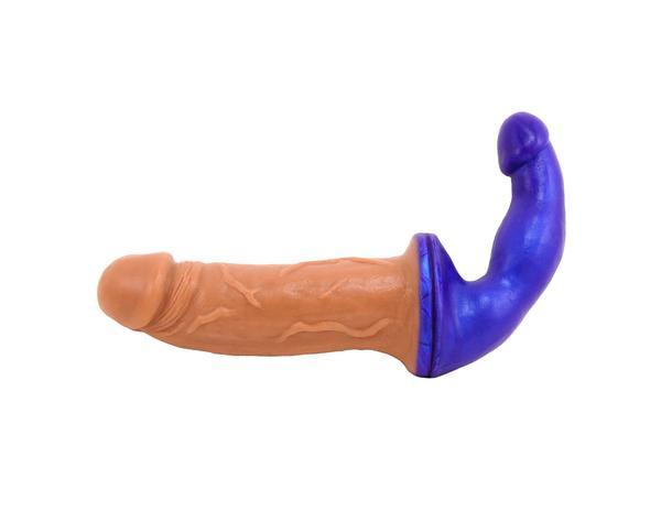 Peacemaker Vixskin Caramel Tan Double Dildo - Click Image to Close